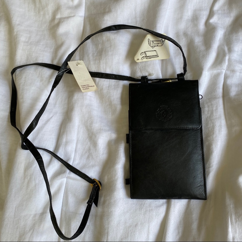 NWT Genuine Leather VINTAGE Checkbook Cover